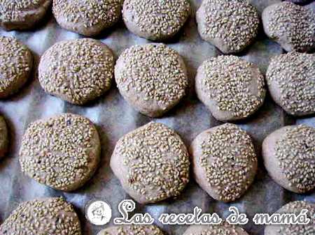 Mantecados de canela y ajonjolí