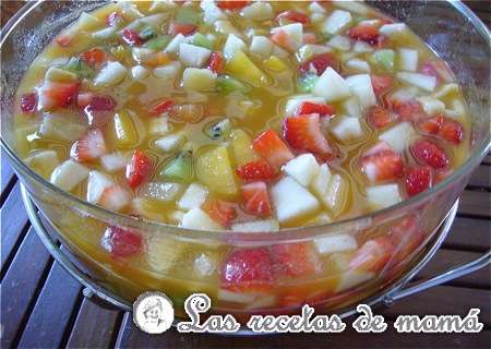 Macedonia con pulpa de tamarindo
