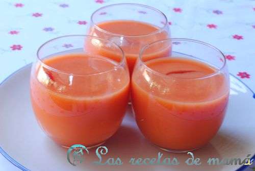 Gazpacho andaluz en chupitos