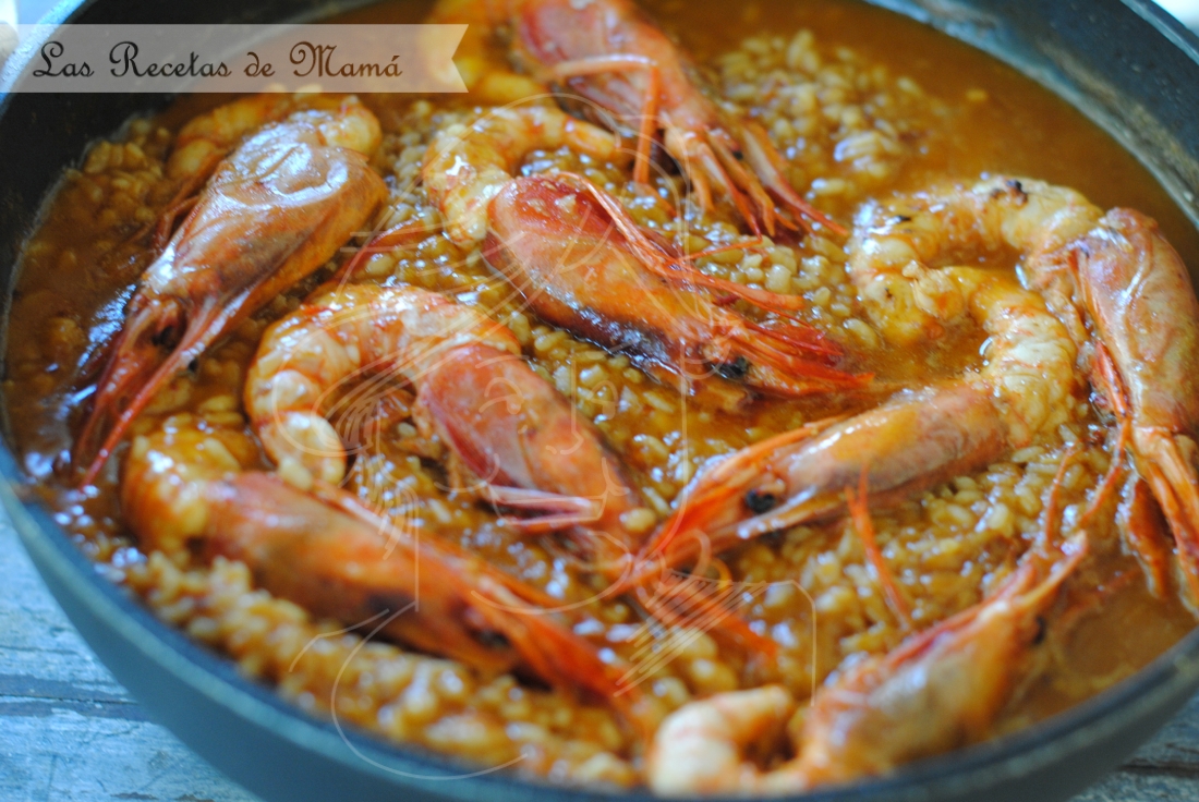 Arroz con verduritas y gambones