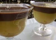 Copas de compota de manzana, cremoso de azafrán y chocolate