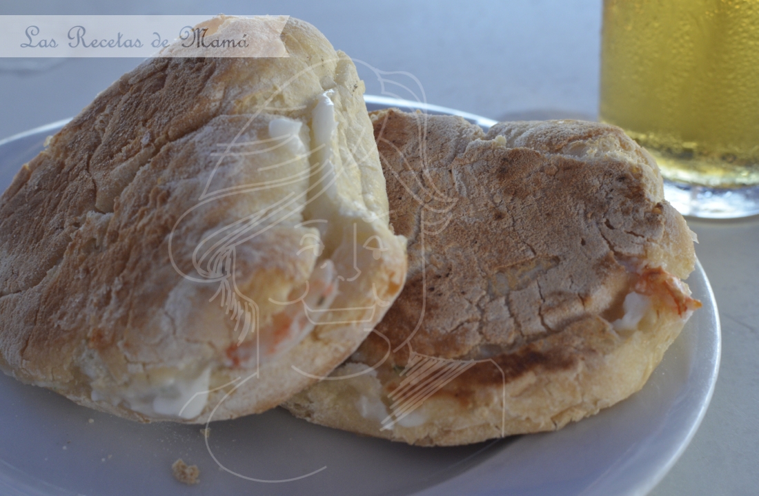 Montaditos de gambas