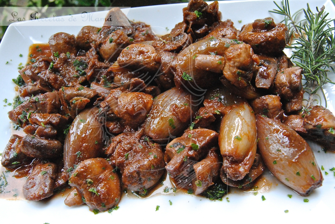Chalotas y Champiñones al vino tinto