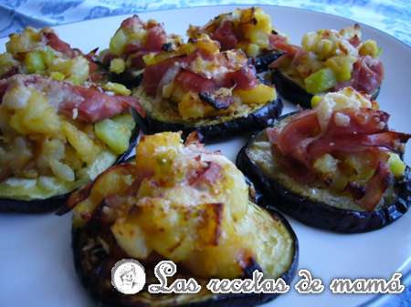 Montaditos de berenjena a la mortadela