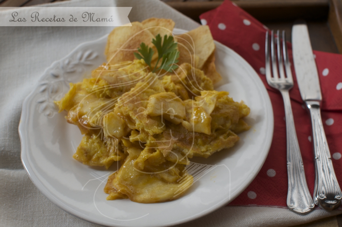 Patatas revueltas con huevo