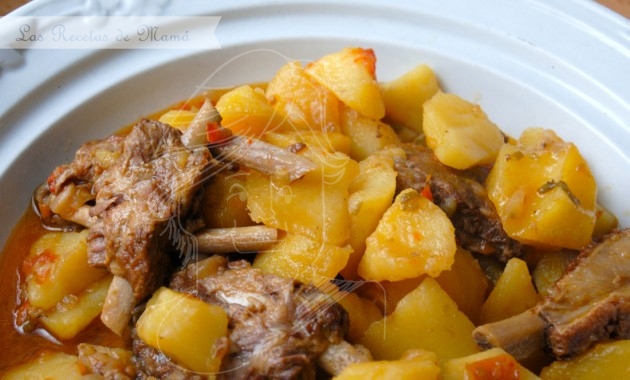 Estofado de patatas con costillas