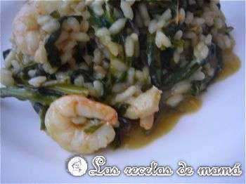 Risotto de collejas, espárragos y gambas