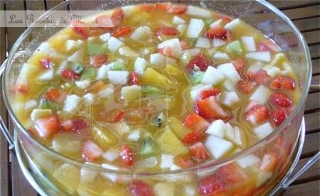 Macedonia con pulpa de tamarindo