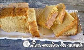 Bizcocho con almendras tostadas