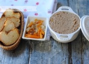 Paté de perdiz con su escabeche