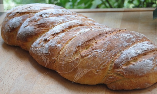Hogaza de pan con avena y patata