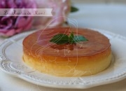 Tocino de cielo sobre tarta de queso