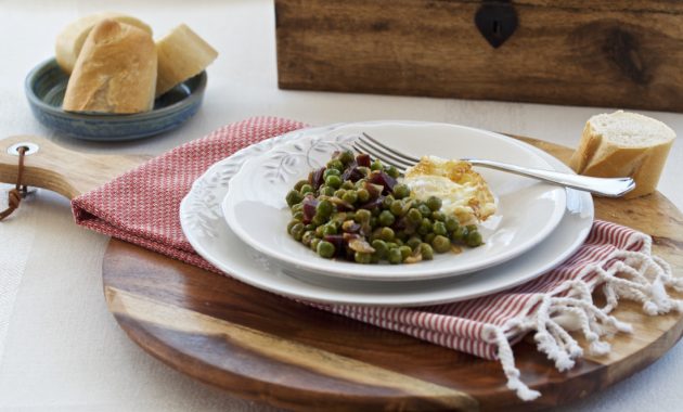 Guisantes salteados con jamón – video receta