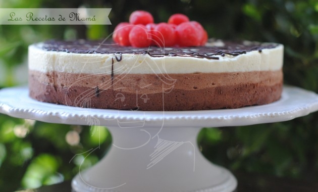 Tarta helada mousse de tres chocolates