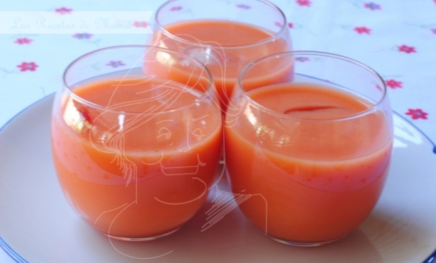 Gazpacho andaluz en chupitos