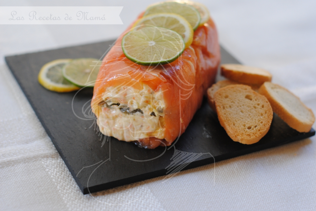 Rollo de salmón ahumado