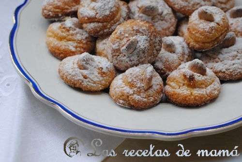 Dulce navideño de almendra