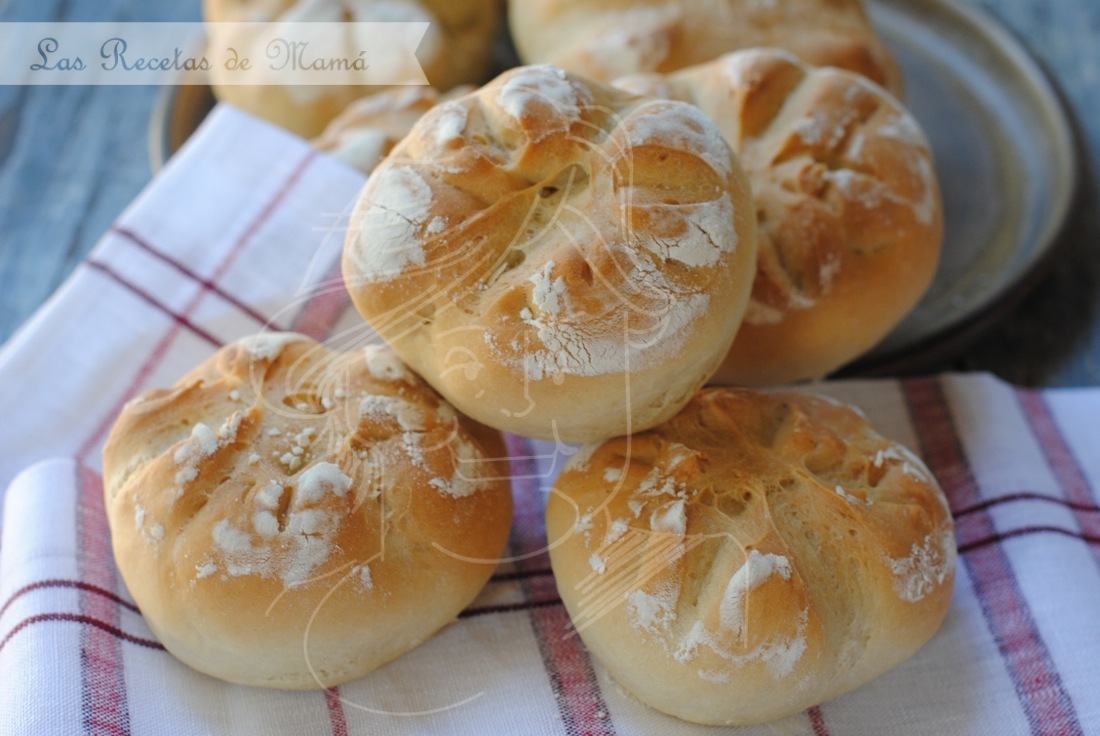Panecillos de mantequilla tostada