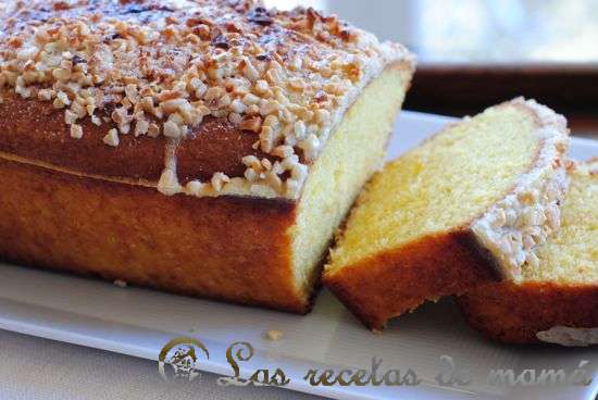Plum cake de almendra