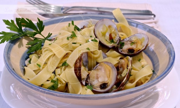 Fetuccini con almejas
