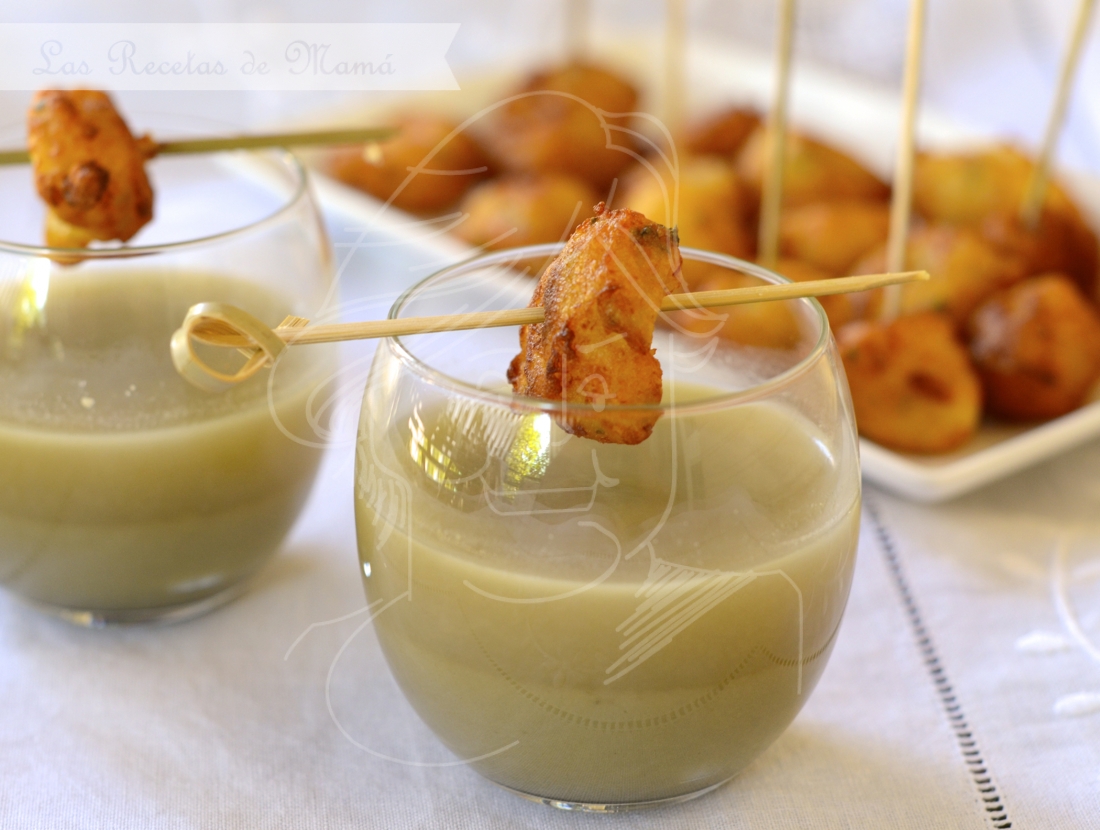 Crema de alcachofa con mini buñuelos de bacalao