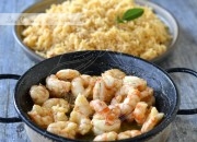Arroz Thai al curry rojo con gambas a la miel