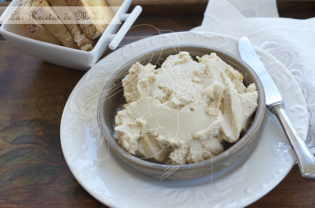 Hummus de ajo asado | Las Recetas de Mamá