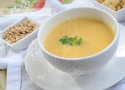 Crema de calabaza asada y hortalizas