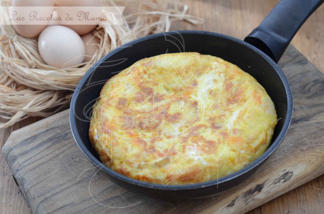 Tortilla de patatas con… cebolla y calabaza
