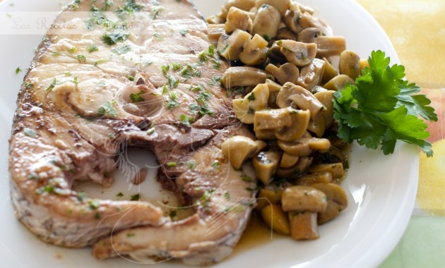 Receta de corvina a la plancha con champiñones salteados