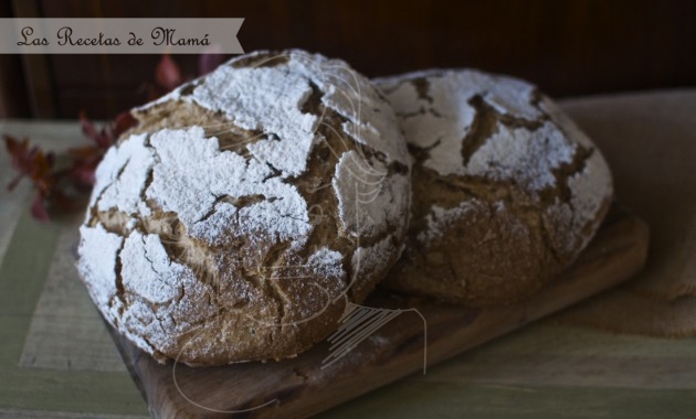 Hogaza de pan con costra