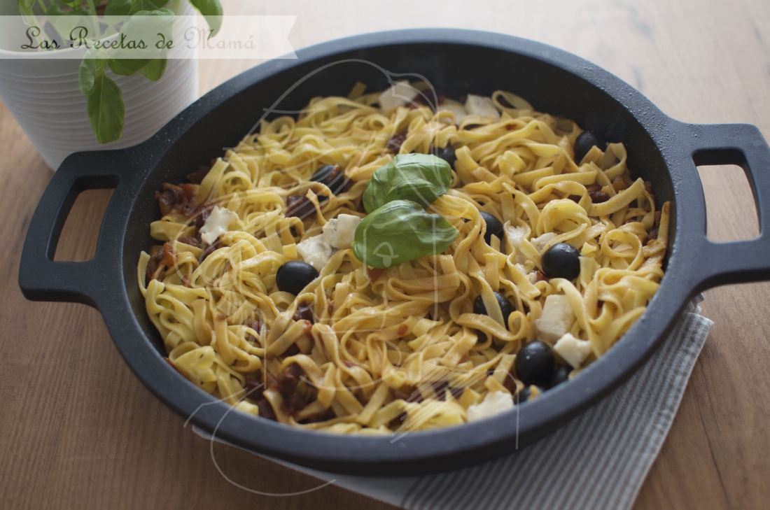Tallarines con Gorgonzola y Jamón. Video receta