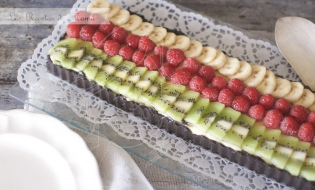 Tarta de crema y fruta. Video receta