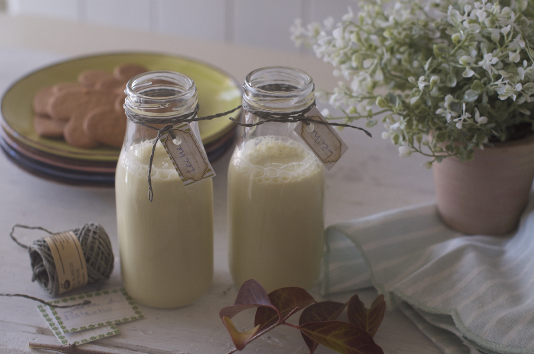 Leche de pistacho americano