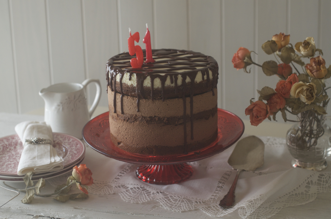 Tarta mousse 3 chocolates. Video receta