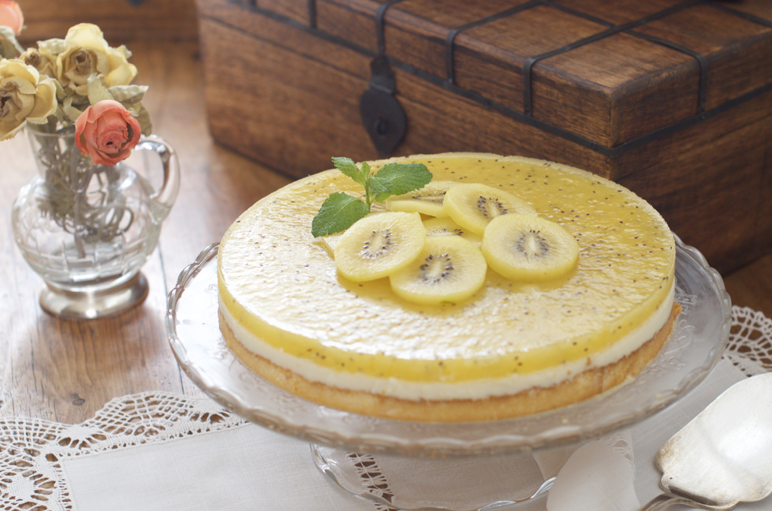 Tarta de kiwi sin horno. Video receta