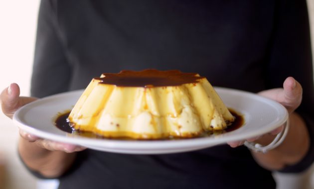 Flan de chocolate blanco
