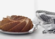 Bundt cake sencillo de nata. Video receta