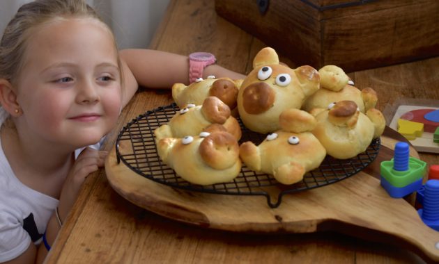 Cerditos de pan de leche. Video receta