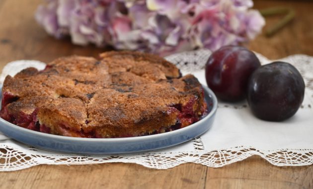Torta de Ciruelas del NY Times. Video Receta