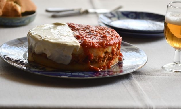 Pastel frío de atún y patata. Video receta.
