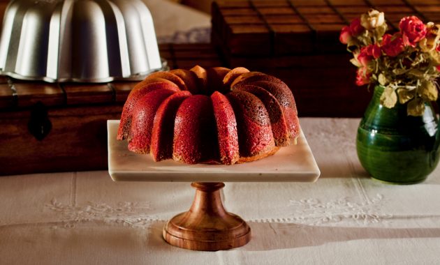 Neapolitan Bundt Cake. Video receta