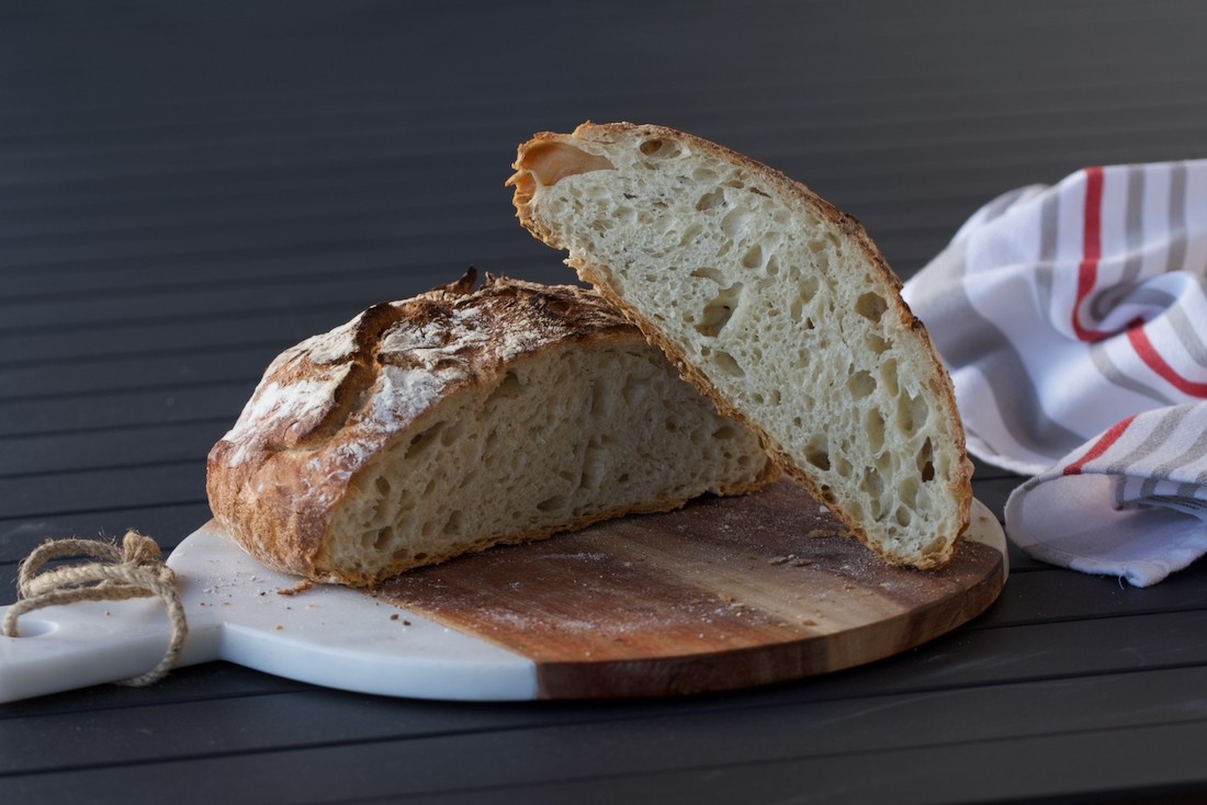 Pan casero sin amasar. Video receta